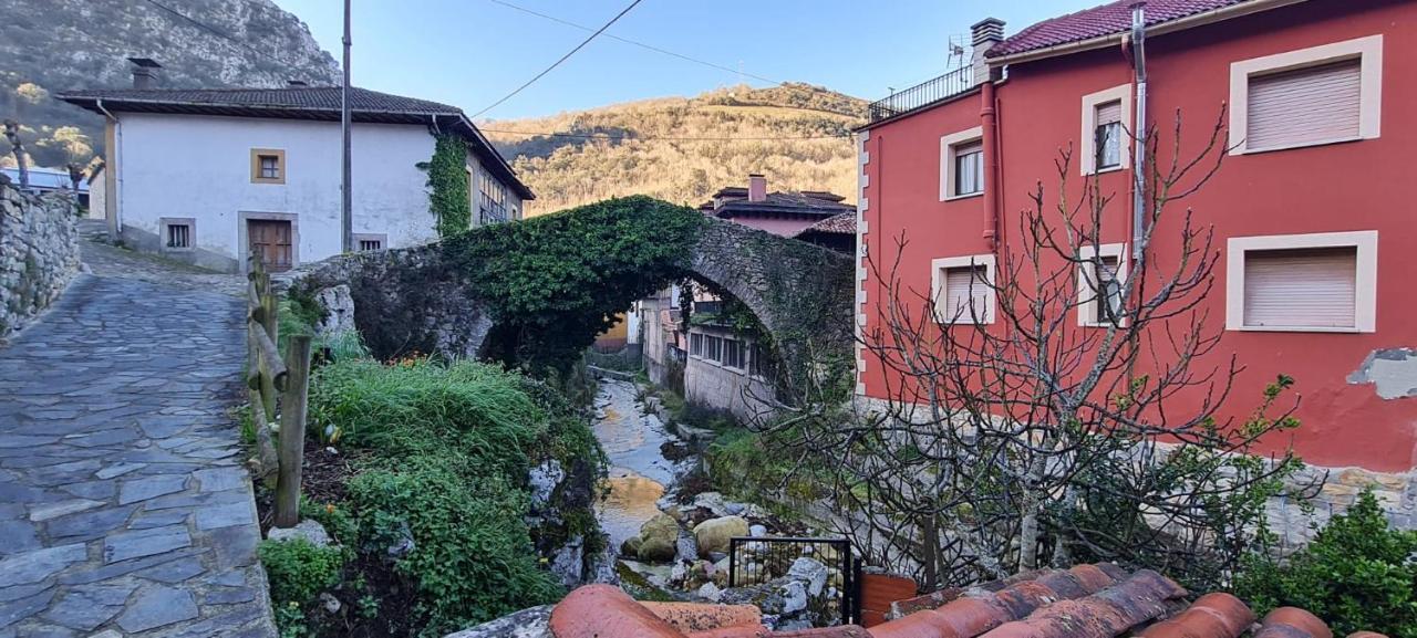 Precioso Apartamento A Pie De Montanas Y Playas Carrena de Cabrales Esterno foto